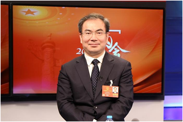 全國人大代表、張家界市市長劉革安：扶持發(fā)展“小新星”企業(yè)，推進(jìn)企業(yè)上市“破零倍增”計(jì)劃